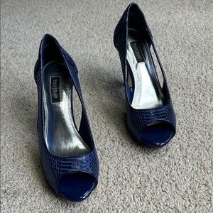 White House black market, navy blue open toe heels